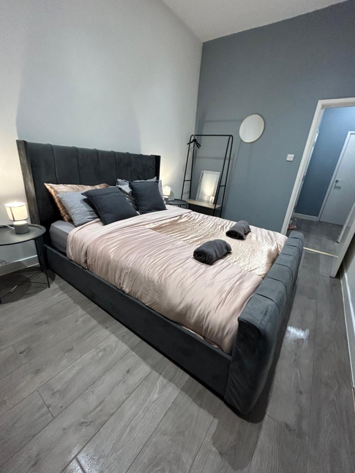 Central Locations 1 Bed Apartments Sleeps 4 Londres Exterior foto